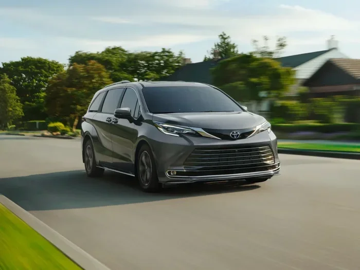 How Much Is a 2026 Toyota Sienna Price and Value