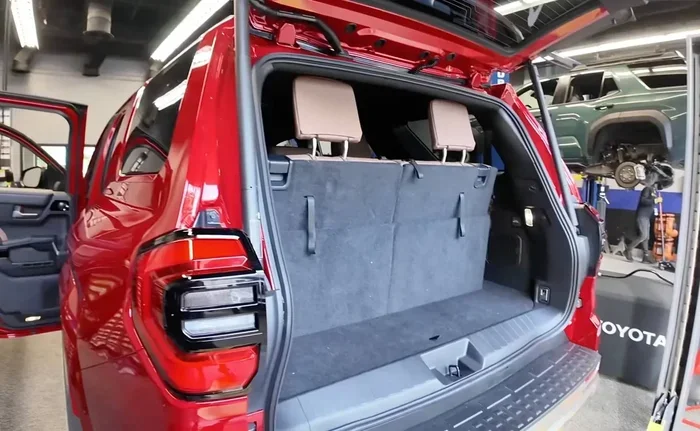 Does Toyota 4Runner Have 3rd Row Seating For Passengers
