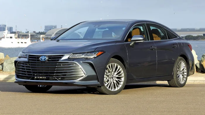 When Did Toyota Stop Making Avalon Find Out Here