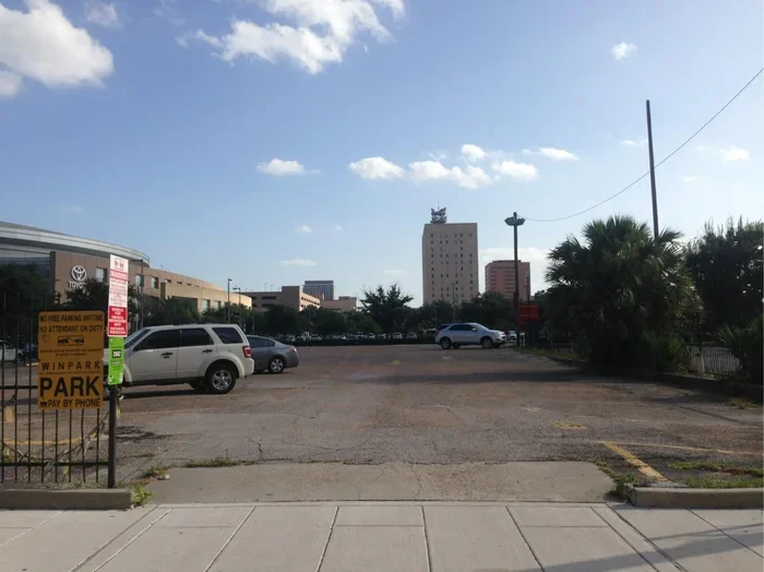 How Much Is Parking at Toyota Center Costs and Tips