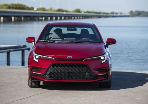 Does Toyota Corolla Have 4 Wheel Drive Models Available