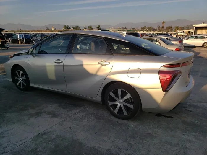 Why Are Used Toyota Mirai So Cheap Real Reasons Explained