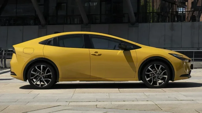 How Long Is Toyota Prius The Complete Size Guide