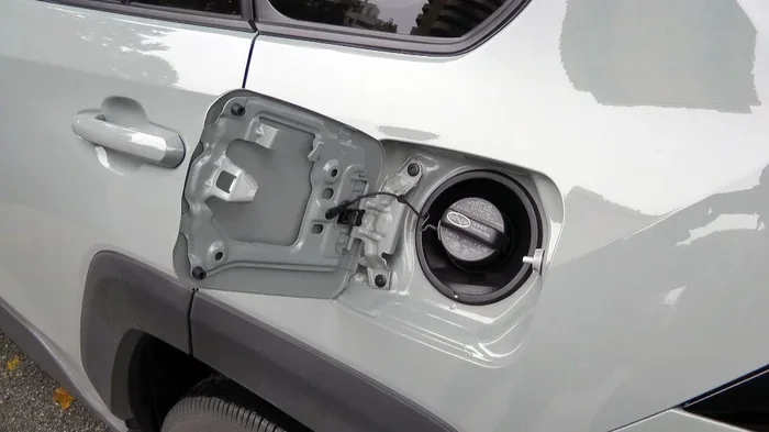 How to Open Gas Tank on Toyota Rav 4 Quick Guide