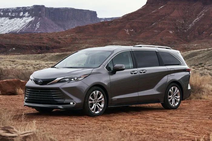 Does Toyota Sienna Have AWD Find Out The Truth Here